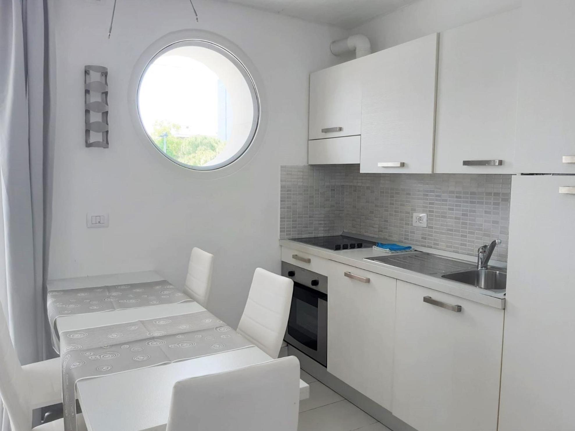 Appart-Hotel Holiday Lignano Sabbiadoro Dış mekan fotoğraf